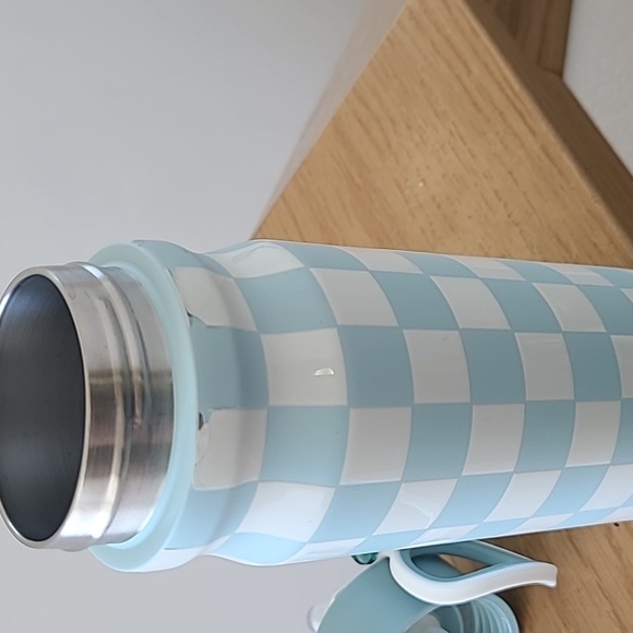 Blue and White Checkered Insulated Water Bottle - Picture 4 of 6